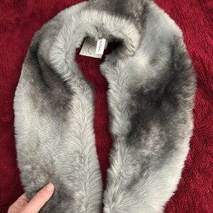 Calvin Klein Scarf Set